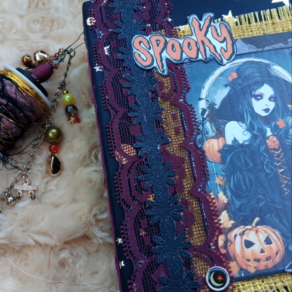 Spooky Goth Babe 🖤 Junk Journal